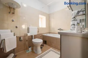 Apartment Marina Kornić - Image 4