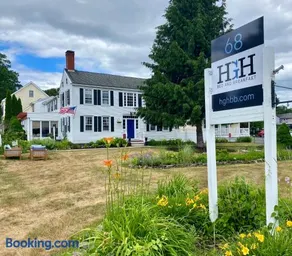 Holiday Guest House Bed & Breakfast - Image 1