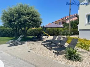Sunny Apartments - Image 4