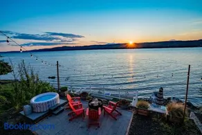 Fair Haven Oyster Beachfront Modern Paradise - Image 1