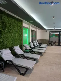 Zlatni San-Apartmani Prestige Forest - Image 2