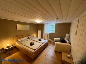 Wood Lodge - Image 1