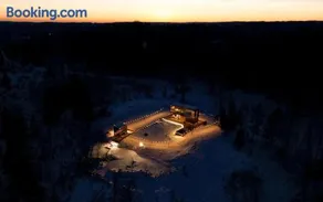 Ojasaarõ Glass Spa Villa with Sauna & Hot Tub - Image 2