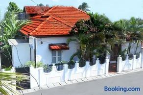 Bon Voyaage Tourist Inn - Image 1