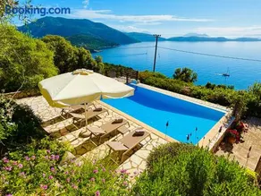 The Lookout, boutique villa. - Image 2