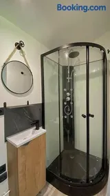 Petite maison dans la prairie - Image 3