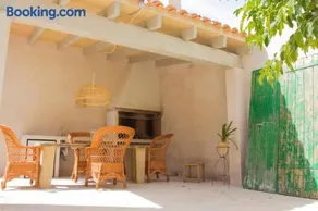 Casa Mediterranea en pueblo de mar - Image 3