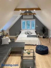 The Loft Hatch - Image 4