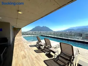 Moderno y céntrico departamento en Monterrey - Image 1