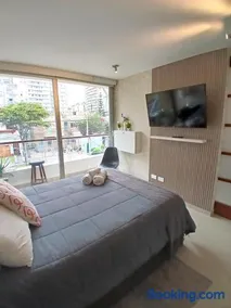 Loft Moderno en Barranco Estilo y Comodidad - Image 2