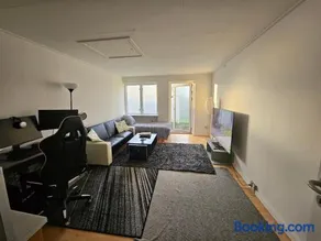Cozy One Room Apartment - Image 1