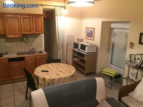 Gîte avec jardin et terrasse - Image 2