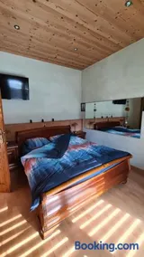 Chez Pewee, beau duplex en ville, parc privé - Image 3