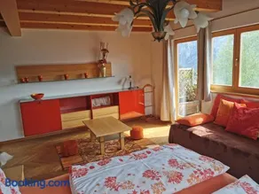Double room, shower, toilet, balcony - Image 3