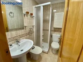 Cozy Apartment Urb. Drac - Image 4