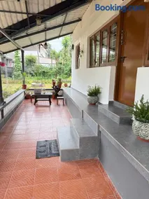 Cottage Gowri - Bellis Heritage Home - Image 1