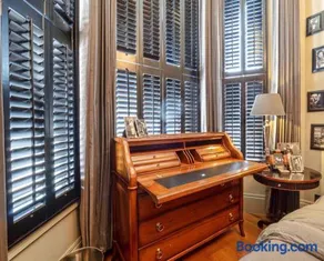 West London Boutique Apartment - Image 5