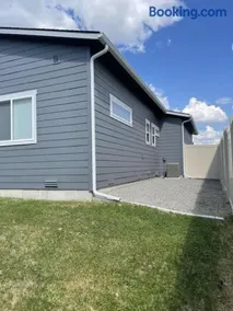 Post Falls Hideaway New 4 Bedroom Home Short Term - Image 3