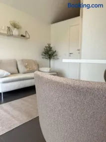 Boende på älvtomt - Image 3