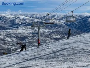 Altitude Adjustment MH1312Near Powder MtnHot Tub - Image 3