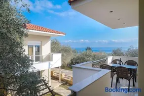 Ilias Apartments - Image 3