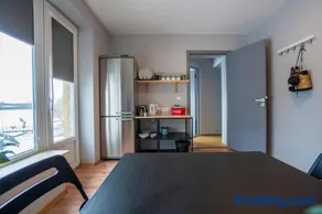 Namelis ant Vilnojos ežero kranto - Image 2