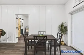 Rosewood Terrace - Image 2