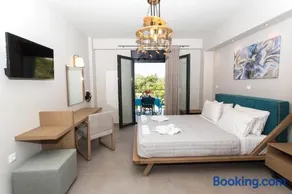 Moonline Maisonettes & Apartments - Image 1