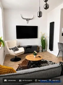 LUX apartment with free parking - Image 1