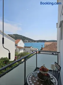 Apartments Perina Tisno - Image 4