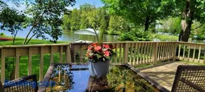 Large 1 BR Cottage, KING BED on the Lake - Image 3