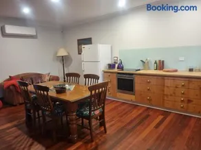 Roolagoon Homestead - Image 2