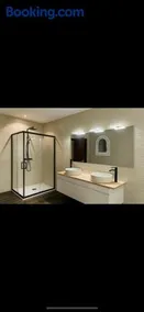 Prestigious 5-star garden villa - Image 4