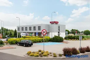 Hotel Police - Image 1