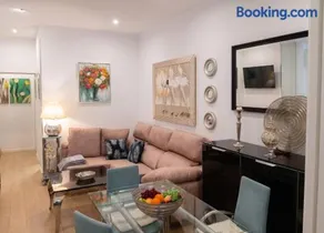 Cozy Apartment in Cádiz with Terrace - Image 1