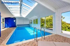 Finest Retreats - Cliff Lodge - Image 2