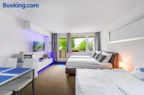 Blue Wellness Pools Saunas Appartement with Alpine view Balcony - Image 1