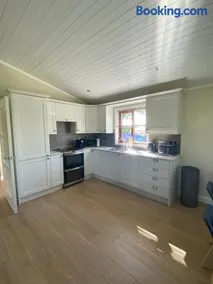 Strone Farm Cabin - Image 3