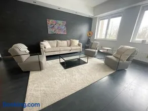 TruRetreats Design Loft für 8 Personen I Riesige Küche I eCharger I 65z SmartTV I 150qm - Image 4