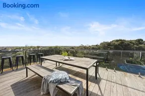 Rye Horizons - Breathtaking Bay Views - Image 3