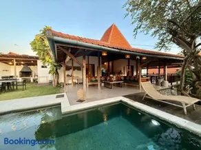 Joglo Villas Uluwatu - Tropical Oasis - Image 4