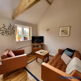 1 Abbey View Cottages, Battle, East Sussex - Image 3