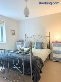 Avocet, your modern home on the Estuary! - Image 4