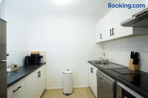 Chic 1BR Apt by RAC Arena w Pool & WiFi - Image 4