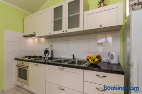 Apartments Korina - Image 3