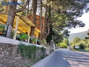 Hotel Toni Llogora - Image 3