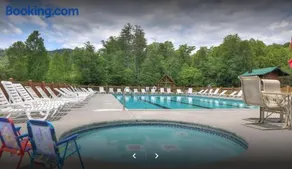 Berg Stuga, Free Attraction Tickets, Game Room, Hot Tub, WIFI!!! - Image 2