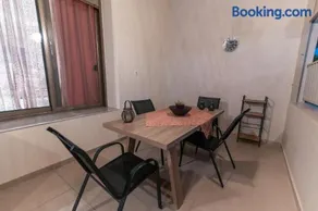 Unique Kos Apartment - Image 1