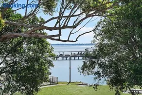 Premium Beachfront Stay, Space & Style APT - Image 1