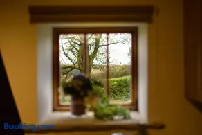 Sebright Cottage, Borrowby Farm Cottages - Image 2